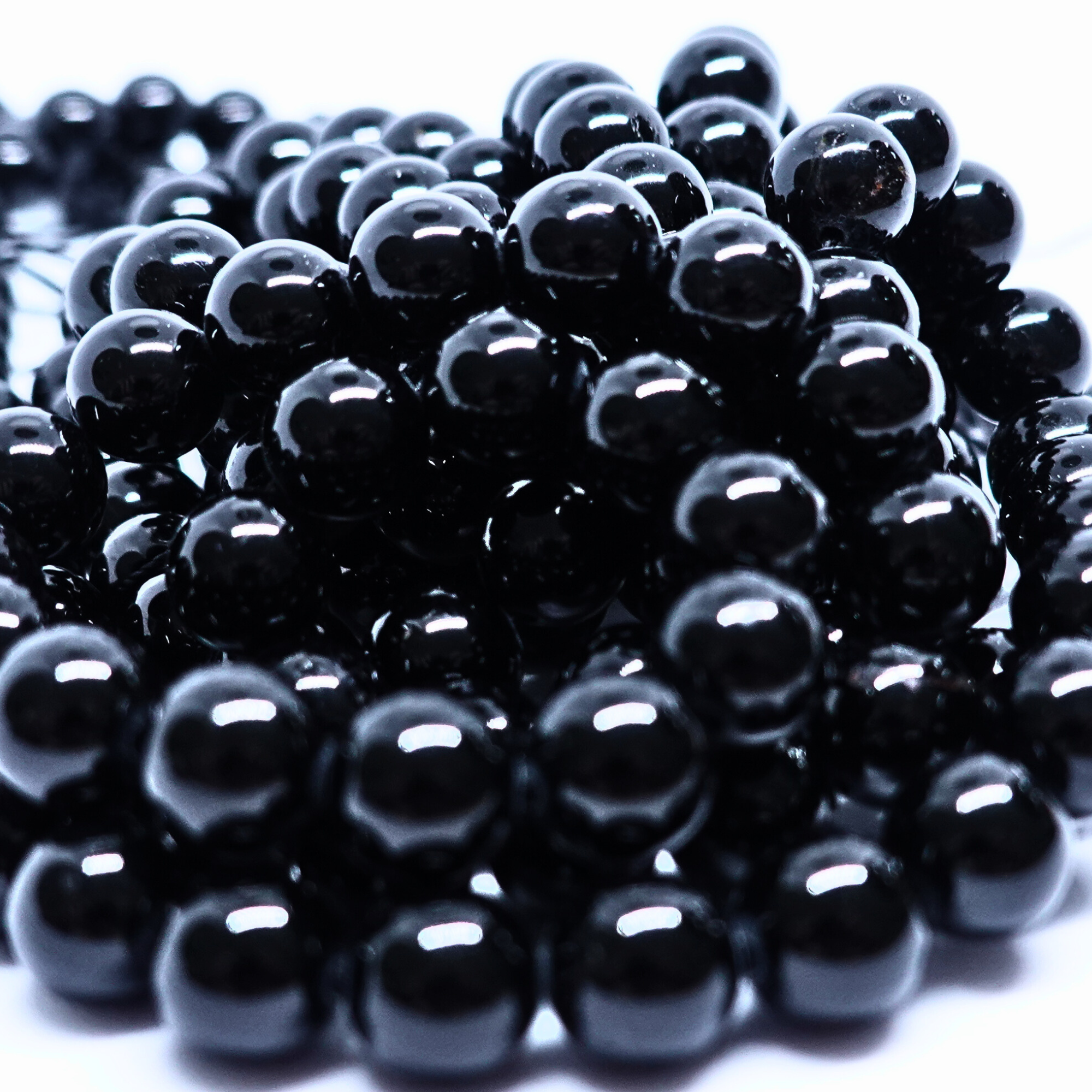 Tourmaline Noire - Rang de perles rondes sur fil en 6 ou 8 mm - Grade AA