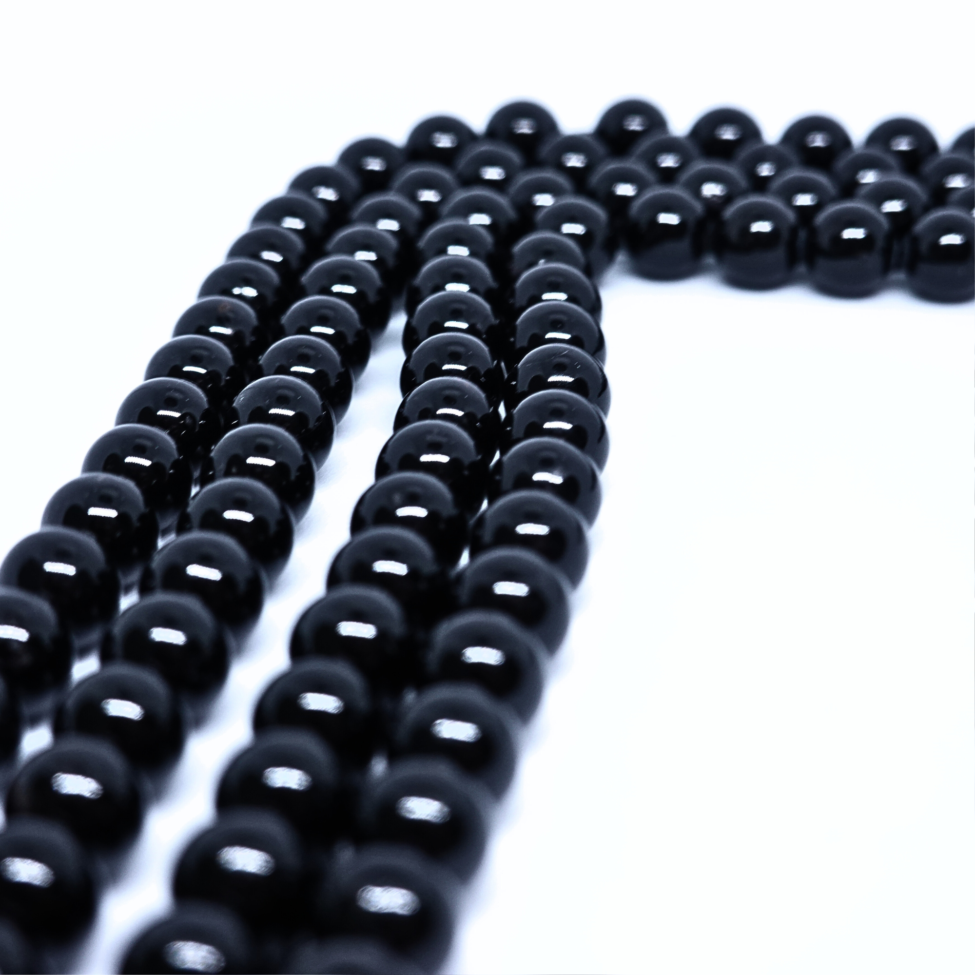 Tourmaline Noire - Rang de perles rondes sur fil en 6 ou 8 mm - Grade AA