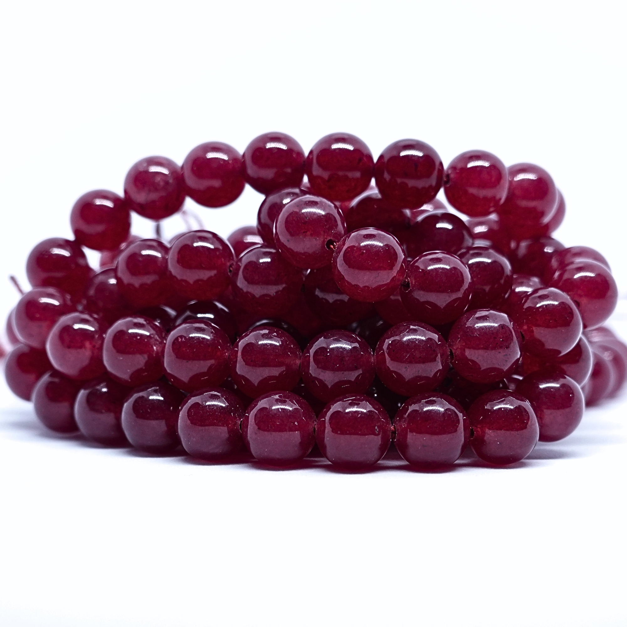 Rubis - Rang de perles rondes sur fil en 6 ou 8 mm - Grade A Lovaneo grossiste perle semi precieuse