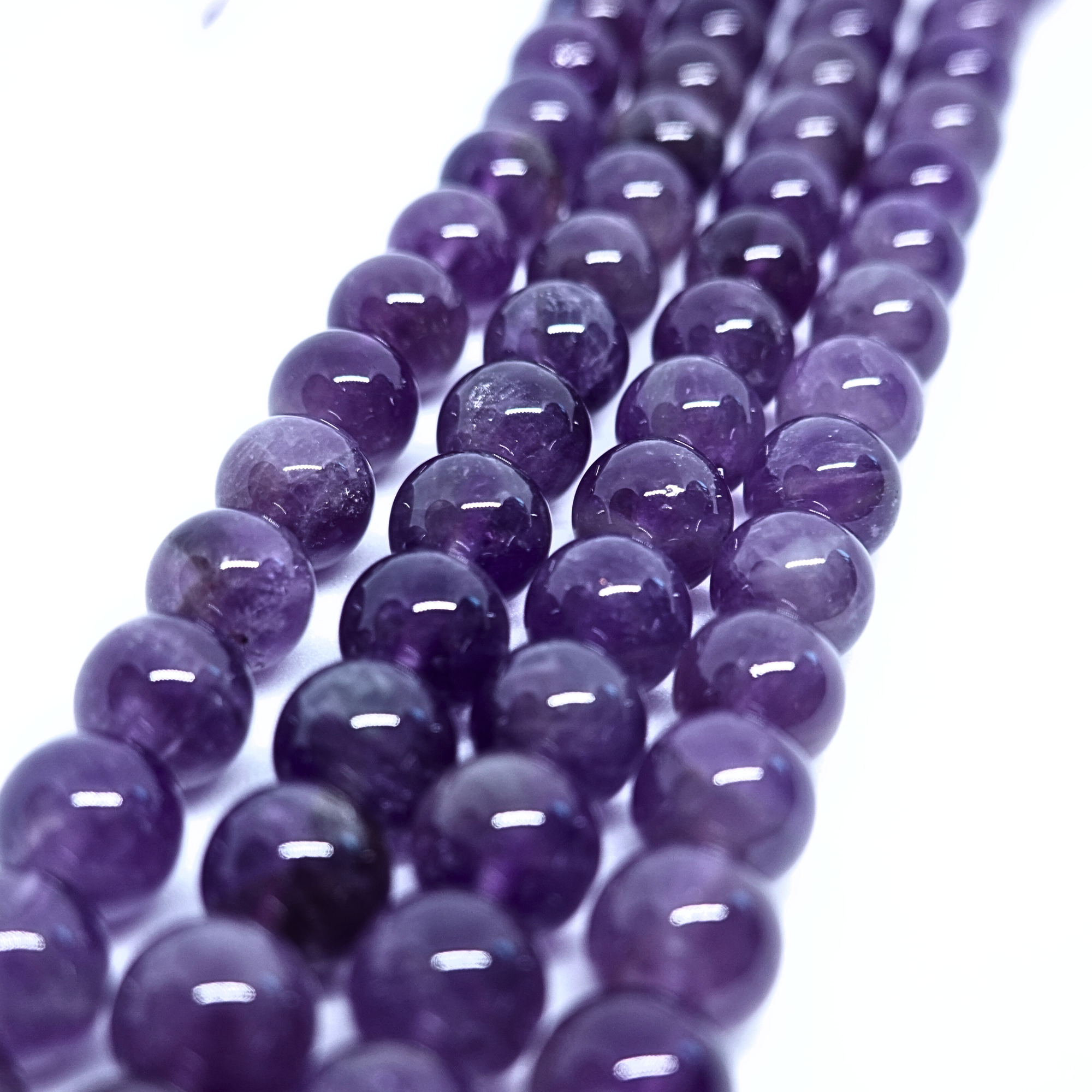 Améthyste Dark - Rang de perles rondes sur fil en 6 ou 8 mm - Grade A Lovaneo grossiste perle semi precieuse