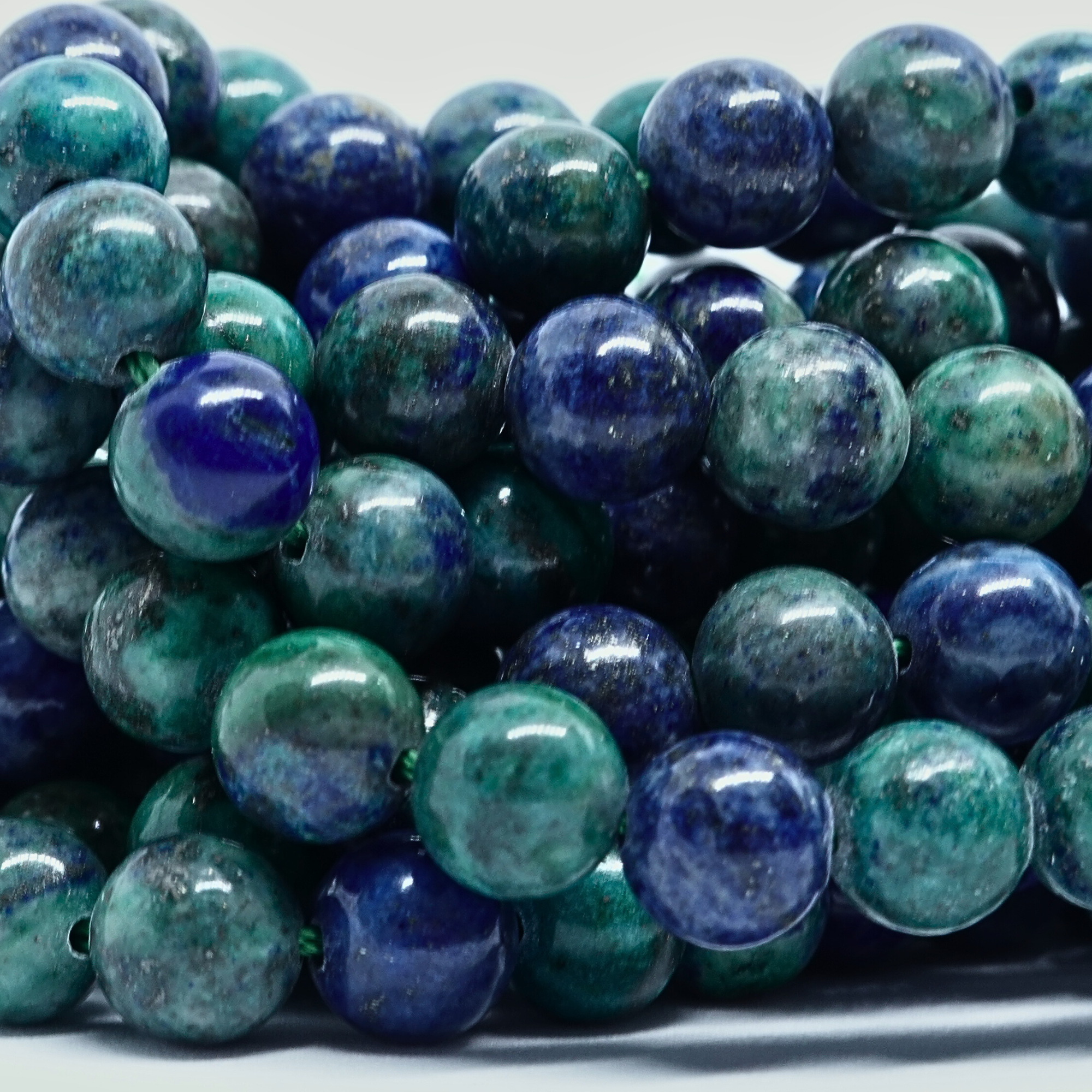 Chrysocolle - Rang de perles rondes sur fil en 6 ou 8 mm - Grade AA - Etats-Unis Lovaneo grossiste perle semi precieuse